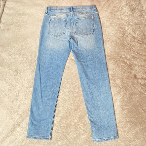 Banana Republic Light Blue Denim Men’s Jeans “Girlfriend Jean” Light Wash US27/4 - Picture 2 of 11